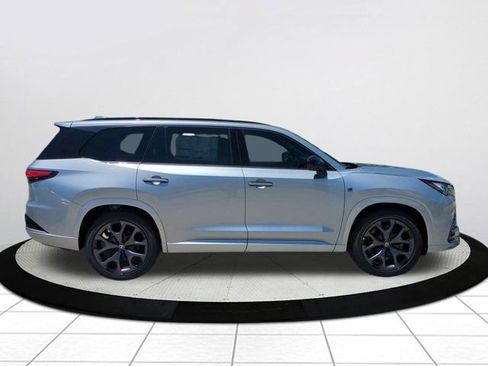 New 2026 Lexus TX 500h AWD image 3