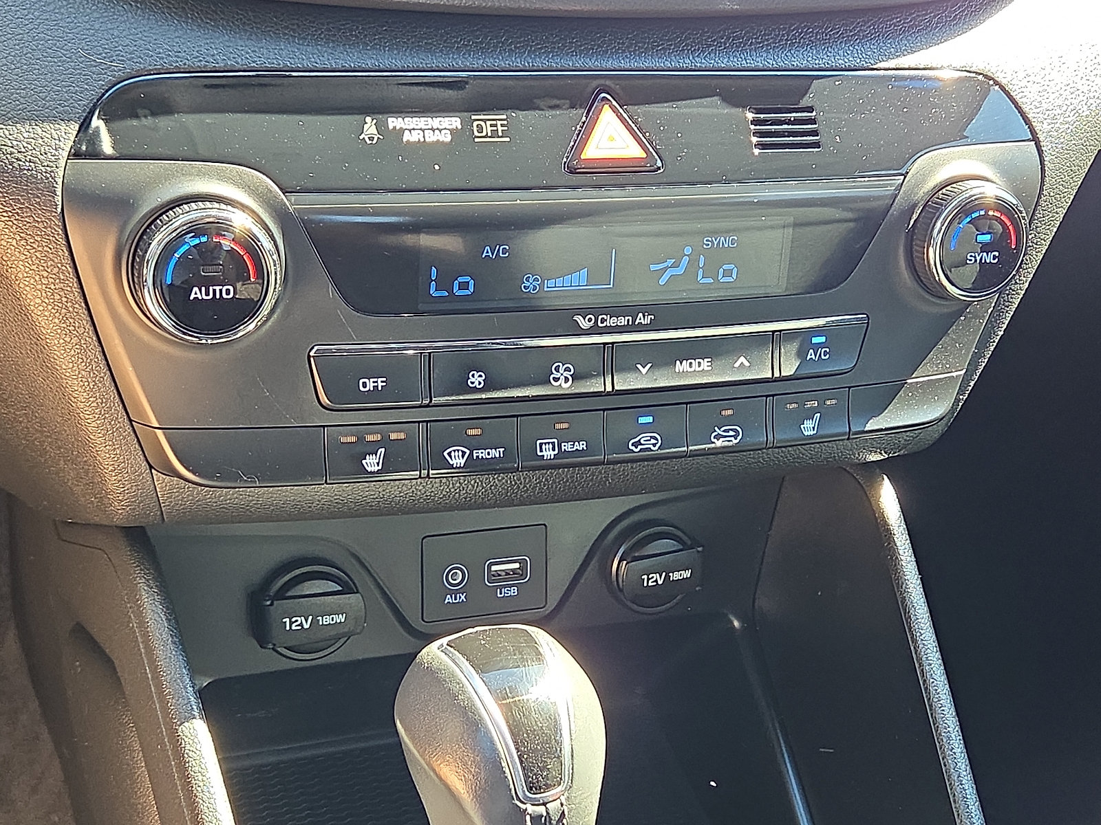 Used 2018 Hyundai Tucson Value AWD/4WD image 19
