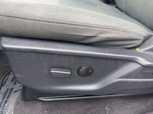 Used 2023 Ford F150 XLT w/ Trailer Tow Package image 19