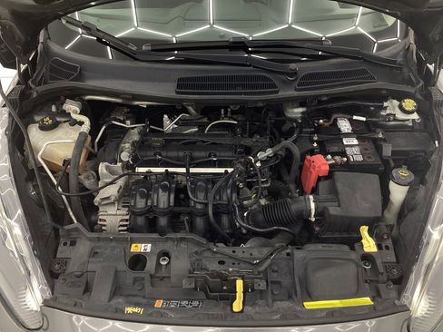 Used 2019 Ford Fiesta SE image 42