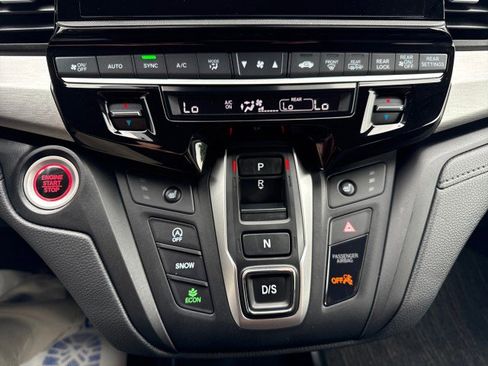 Used 2025 Honda Odyssey EX-L image 22