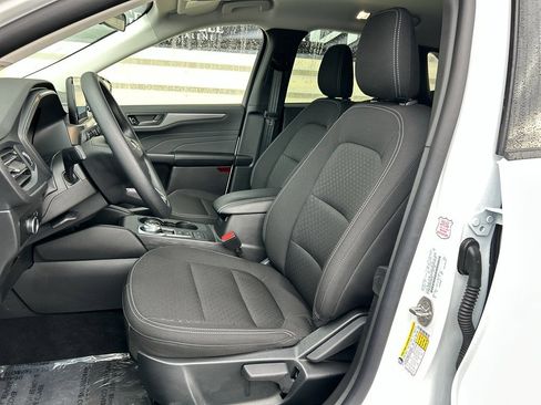 Used 2025 Ford Escape Active image 9