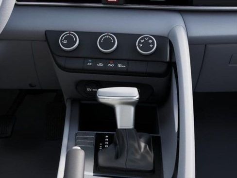 New 2026 Hyundai Elantra SE FWD image 16