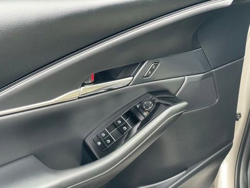 Certified 2023 MAZDA CX-30 AWD 2.5 S w/ Preferred Package image 18