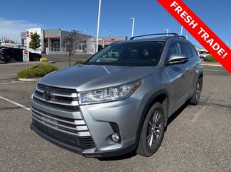 Used 2018 Toyota Highlander XLE image 1