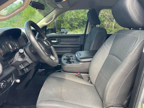 Used 2019 RAM 3500 Tradesman AWD/4WD image 2