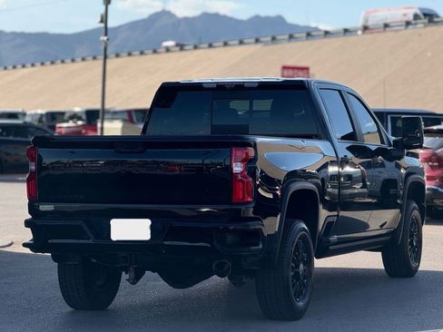 Used 2023 Chevrolet Silverado 2500 LTZ w/ LTZ Plus Package AWD/4WD image 10