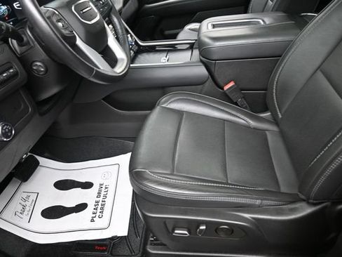 Certified 2023 GMC Yukon XL Denali AWD/4WD image 15