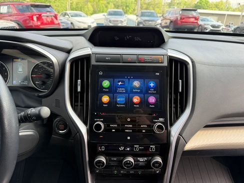 Used 2021 Subaru Ascent Premium w/ Convenience Package AWD/4WD image 18