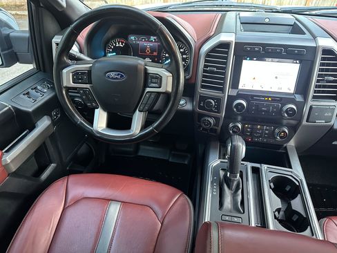 Used 2019 Ford F150 Platinum w/ Equipment Group 701A Luxury image 18