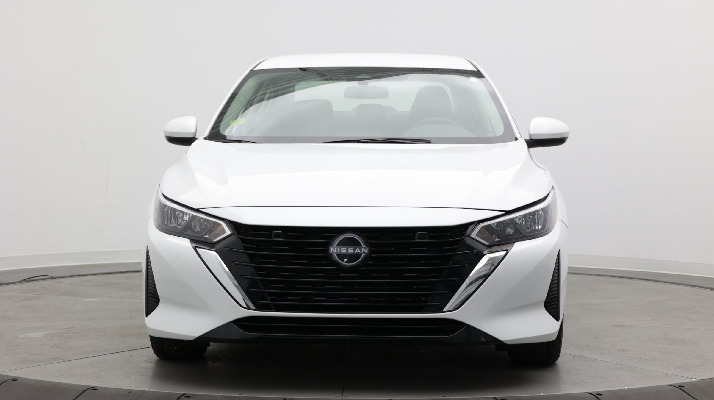 Used 2024 Nissan Sentra S FWD image 2