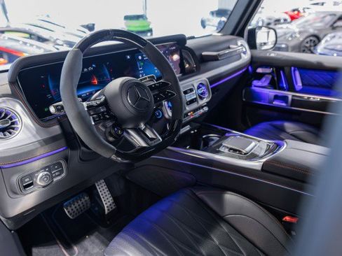 Used 2025 Mercedes-Benz G 63 AMG 4MATIC image 27
