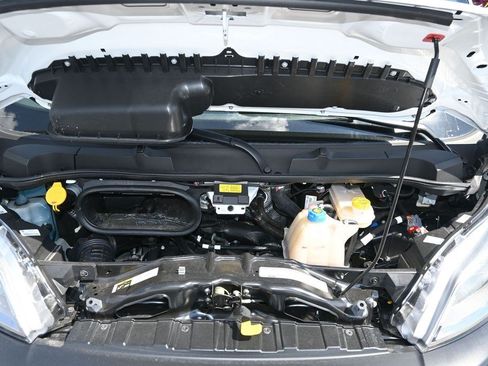 Used 2026 RAM ProMaster 2500 w/ Convenience Group FWD image 18