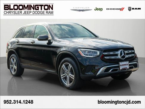 Used 2022 Mercedes-Benz GLC 300 4MATIC image 1