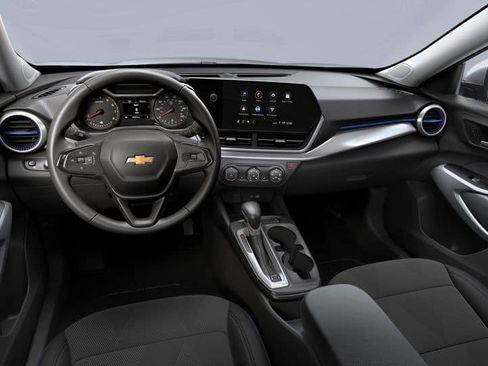 New 2025 Chevrolet Trax LS w/ LS Convenience Package image 12