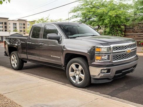 Used 2015 Chevrolet Silverado 1500 LT w/ LT Convenience Package RWD image 7