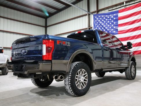 Used 2017 Ford F250 King Ranch w/ King Ranch Ultimate Package image 11