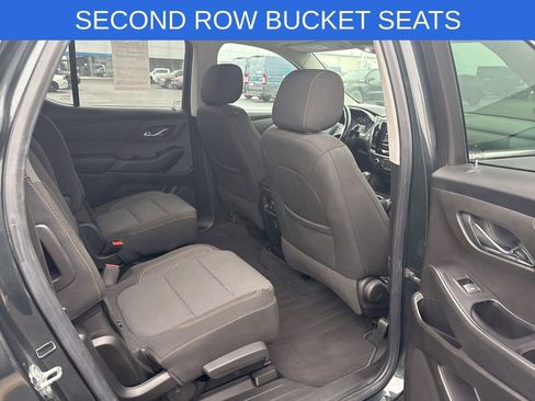 Used 2020 Chevrolet Traverse LT image 25