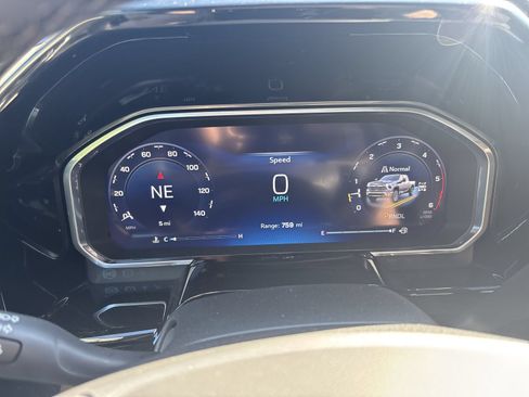 New 2026 Chevrolet Silverado 3500 LTZ w/ LTZ Plus Package AWD/4WD image 18
