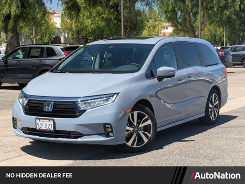 Used 2024 Honda Odyssey Touring image 1