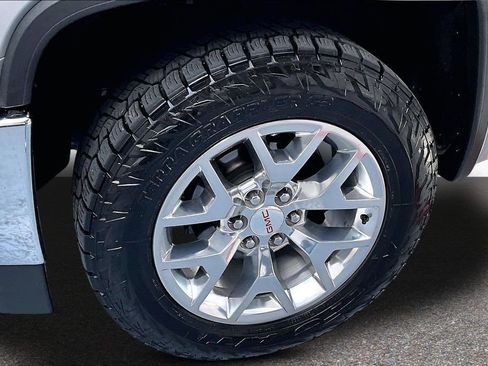 Used 2017 GMC Sierra 1500 SLT AWD/4WD image 30