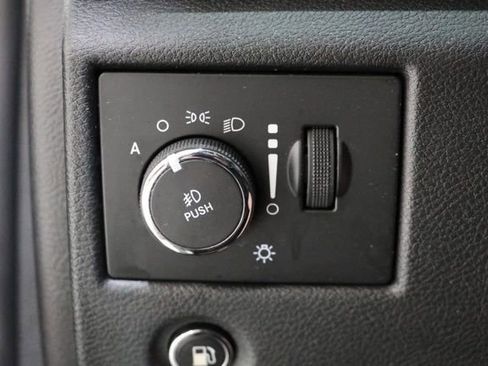 Used 2015 Jeep Grand Cherokee Limited AWD/4WD image 19