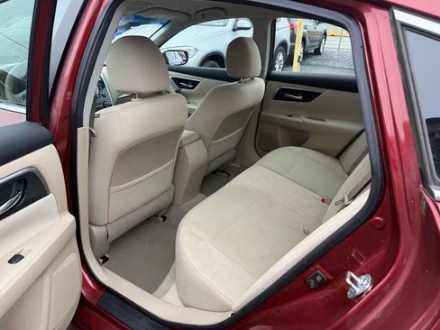 Used 2014 Nissan Altima 2.5 SV FWD image 11
