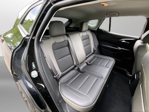 Used 2024 Chevrolet Trax ACTIV w/ Driver Confidence Package FWD image 27