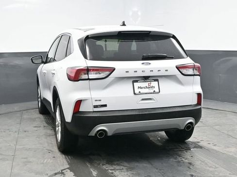 Used 2021 Ford Escape SE FWD image 5