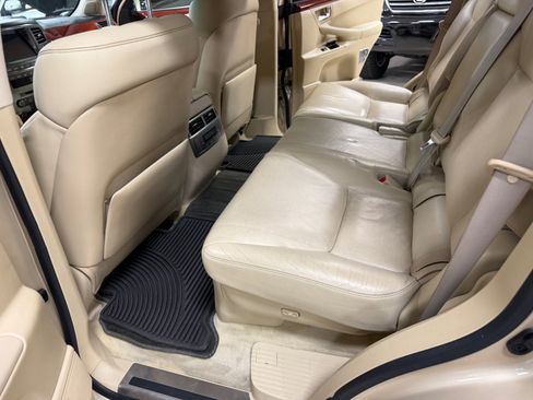 Used 2009 Lexus LX 570 4WD image 26