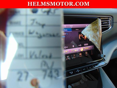 Certified 2025 Jeep Wagoneer 4WD image 39