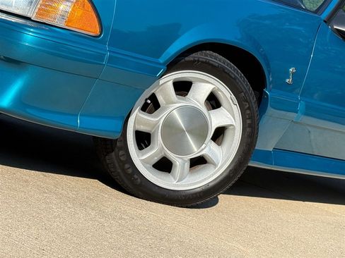 Used 1993 Ford Mustang Cobra image 5
