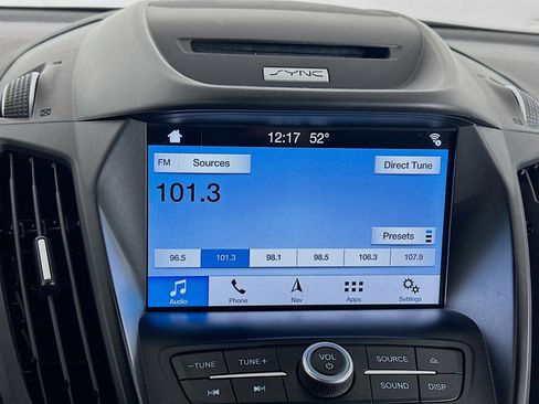 Used 2018 Ford Escape SEL image 19