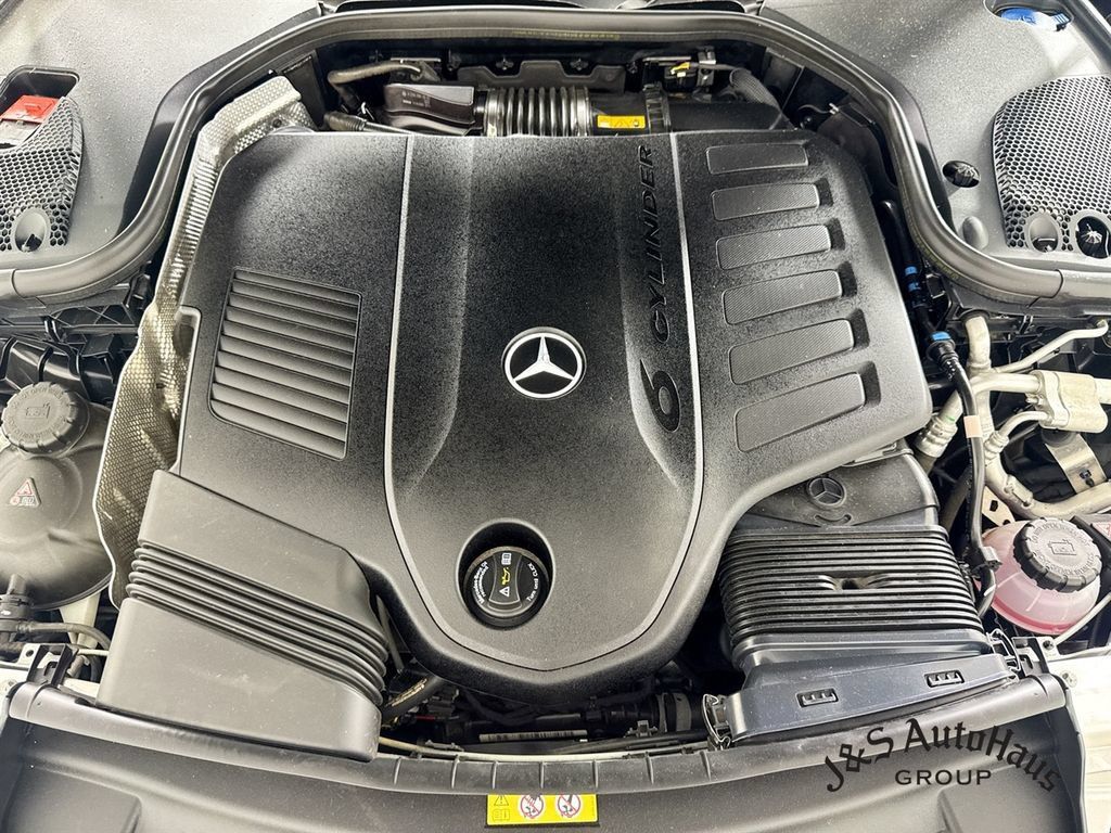 Used 2023 Mercedes-Benz CLS 450 4MATIC w/ Premium Package image 37
