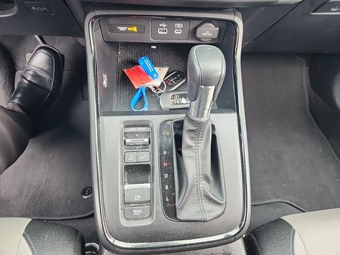 Used 2024 Honda CR-V EX image 13
