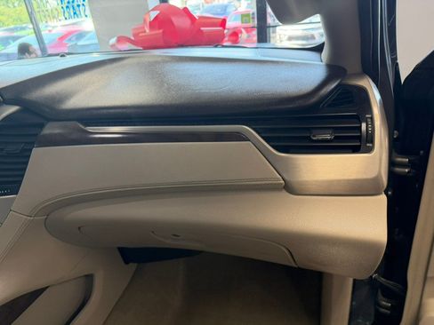 Used 2018 GMC Yukon XL Denali AWD/4WD image 39