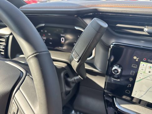 New 2026 GMC Sierra 2500 AT4 image 22