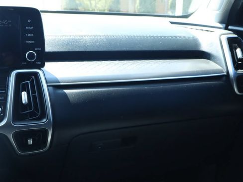 Used 2022 Kia Sorento S FWD image 31