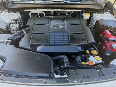 Used 2019 Subaru Outback 3.6R Limited image 42