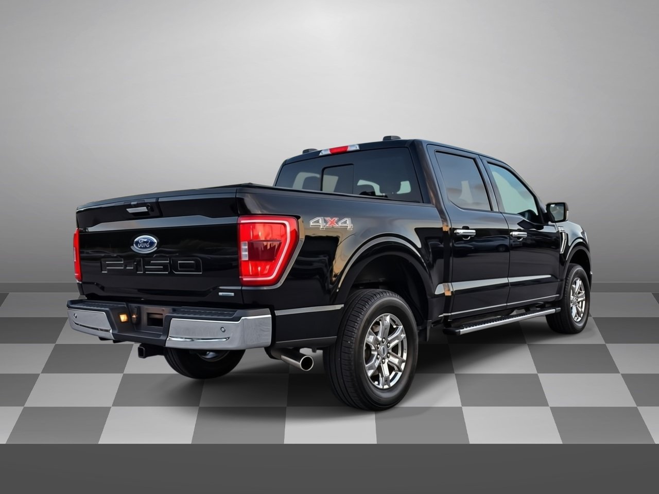 Used 2022 Ford F150 XLT w/ Equipment Group 302A High AWD/4WD image 6