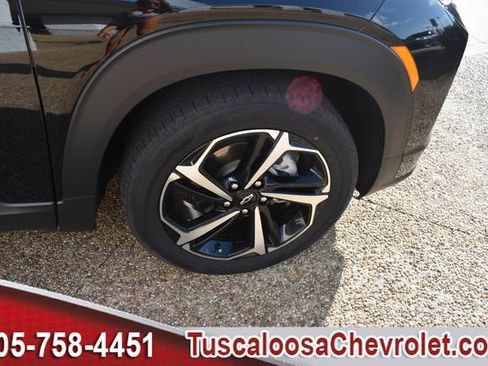 Certified 2022 Chevrolet TrailBlazer RS w/ Convenience Package FWD image 12