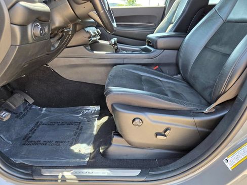Used 2022 Dodge Durango GT RWD image 16