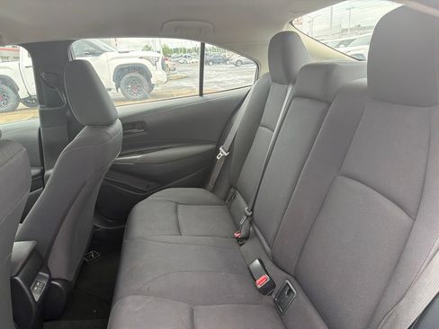 Used 2024 Toyota Corolla LE FWD image 6