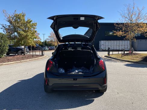 Used 2026 MINI Cooper 4-Door Hardtop FWD image 36