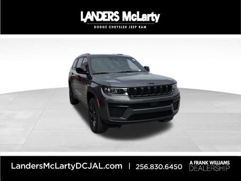 New 2026 Jeep Grand Cherokee L 4WD image 1