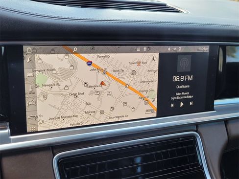 Used 2017 Porsche Panamera Turbo image 20