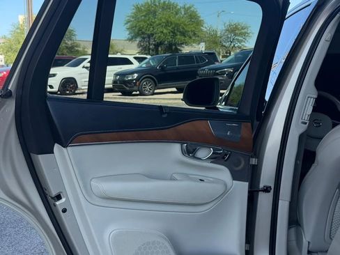 Used 2017 Volvo XC90 T6 Inscription w/ Vision Package image 37