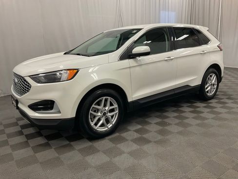 Used 2024 Ford Edge SEL AWD/4WD image 5