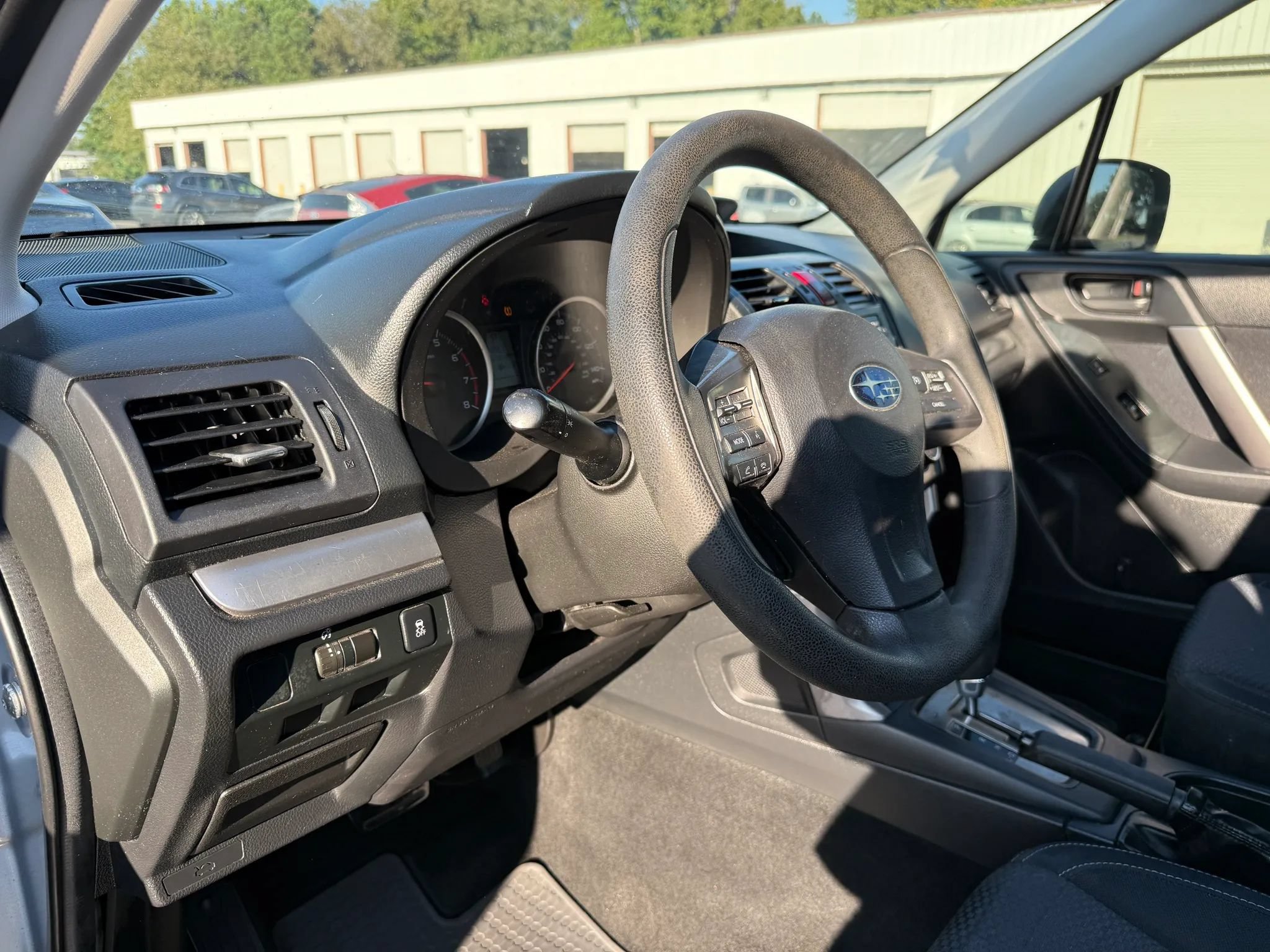 Used 2015 Subaru Forester 2.5i w/ Alloy Wheel Package AWD/4WD image 17