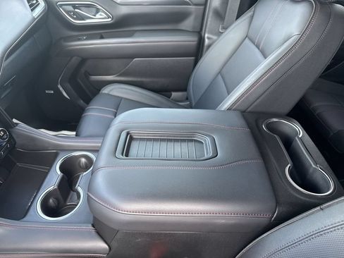 Used 2024 Chevrolet Suburban RST w/ Luxury Package AWD/4WD image 27